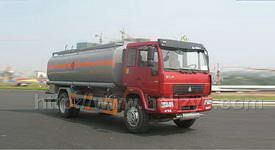 斯太爾單橋化工液體運輸車(chē)圖片