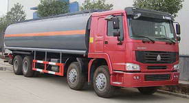 斯太爾前四后八化工液體運輸車(chē)圖片