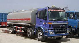 歐曼小三軸化工液體運輸車(chē)圖片